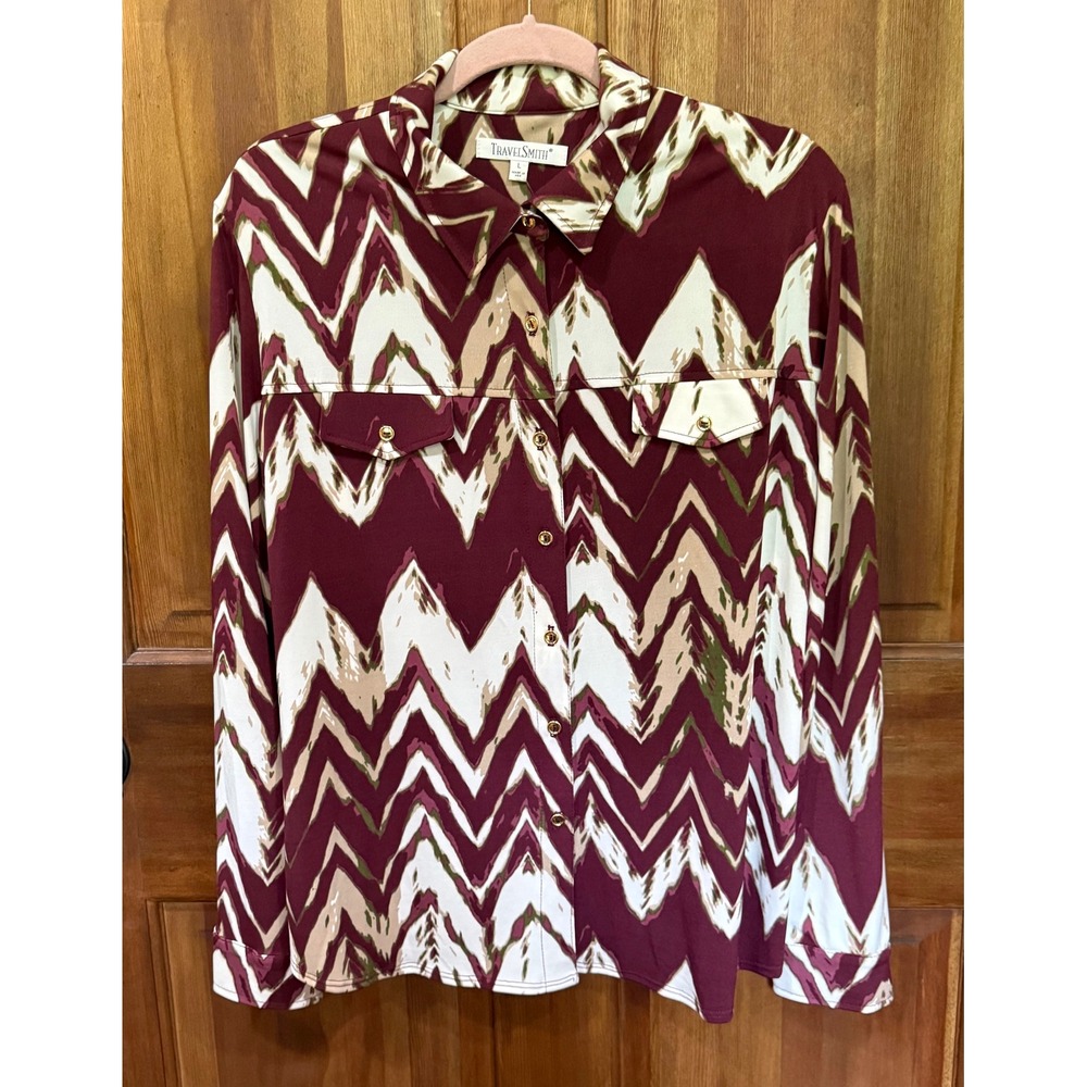 TravelSmith NWOT Womens Large Burgundy Chevron Zigzag Button Shirt Long Sleeve L